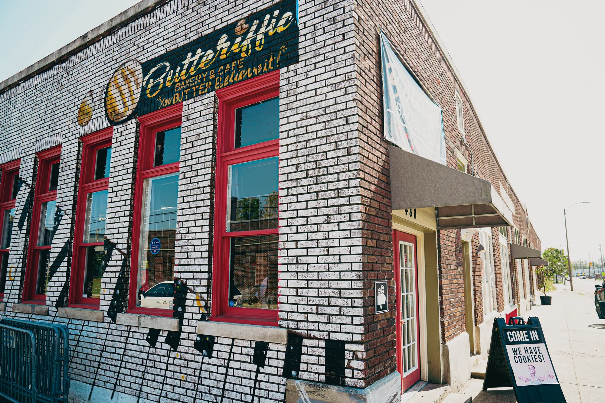 "A Sweet Stop in Downtown Memphis: Why Butteriffic Bakery Should Be Your Next Destination"